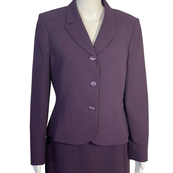 Le Suit Purple Plum 2 Piece Blazer Ruffle Skirt Suit Sz 8 - Picture 2 of 11